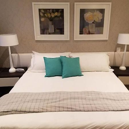 615 Sandton Skye Йоханесбург Екстериор снимка