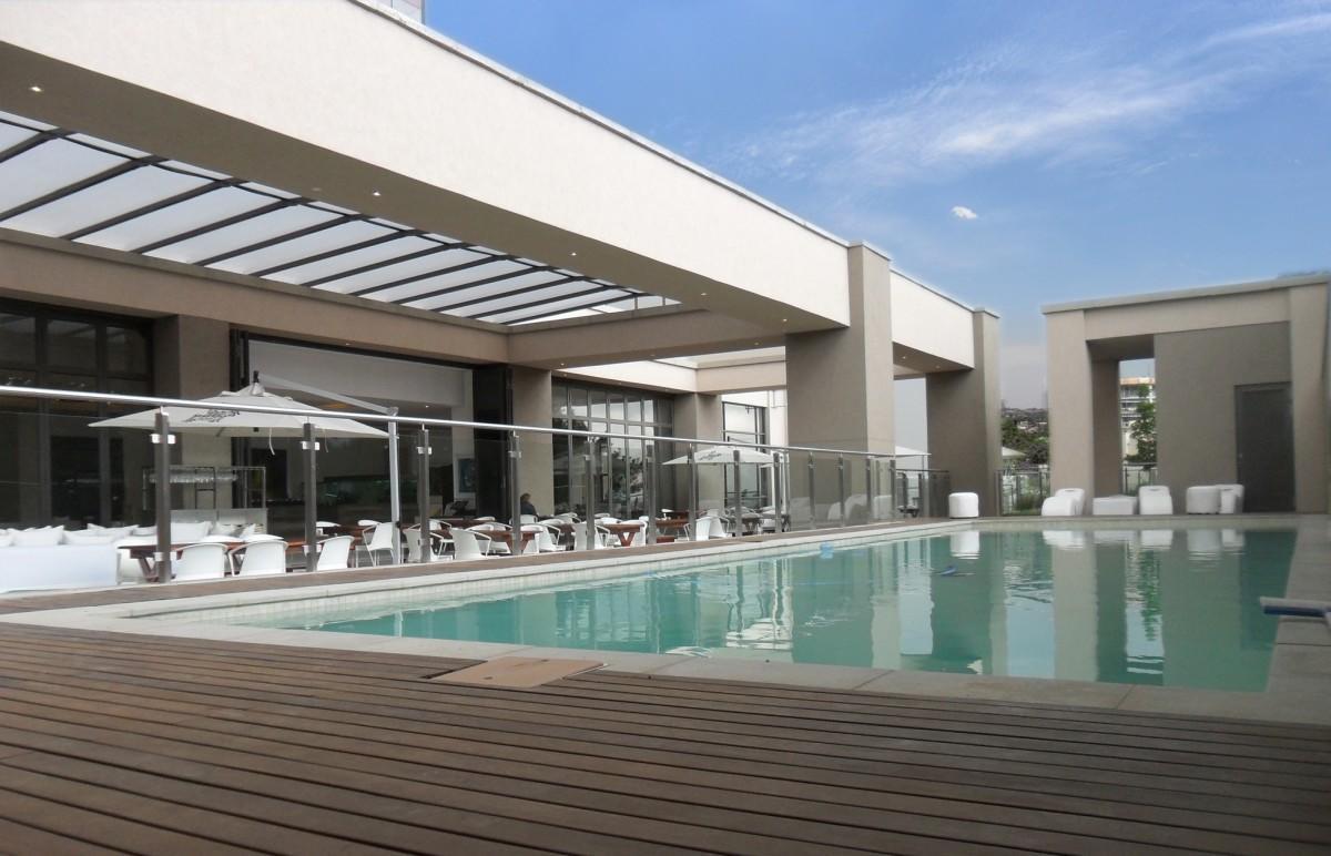 615 Sandton Skye Йоханесбург Екстериор снимка